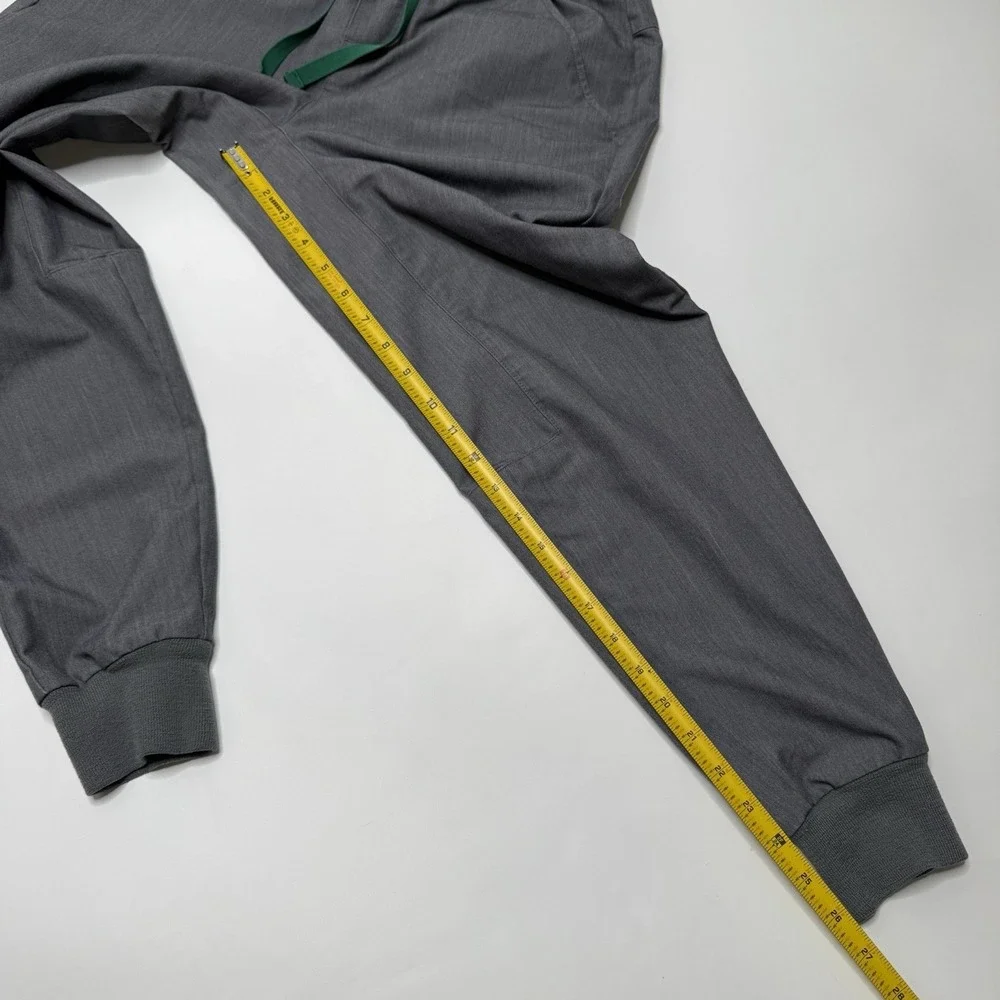 FIGS Mens Tansen Jogger Scrub Pants Graphite Size Small Gray w/ Green Drawstring